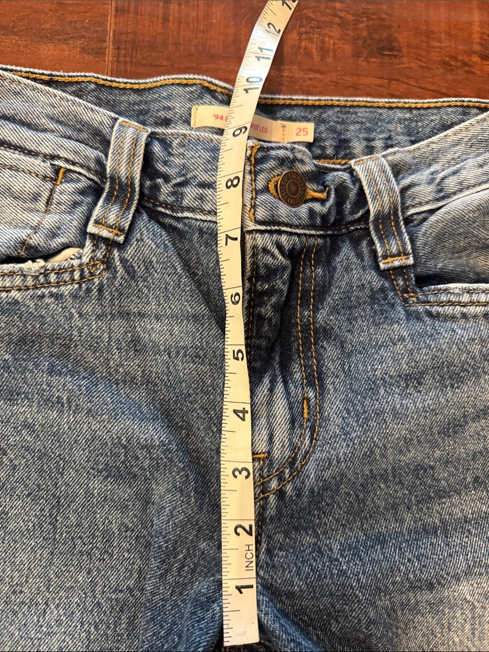 Levi's Jeans ‘94 Baggy Wide Leg, Size 25, Like New! - Picture 3 of 14
